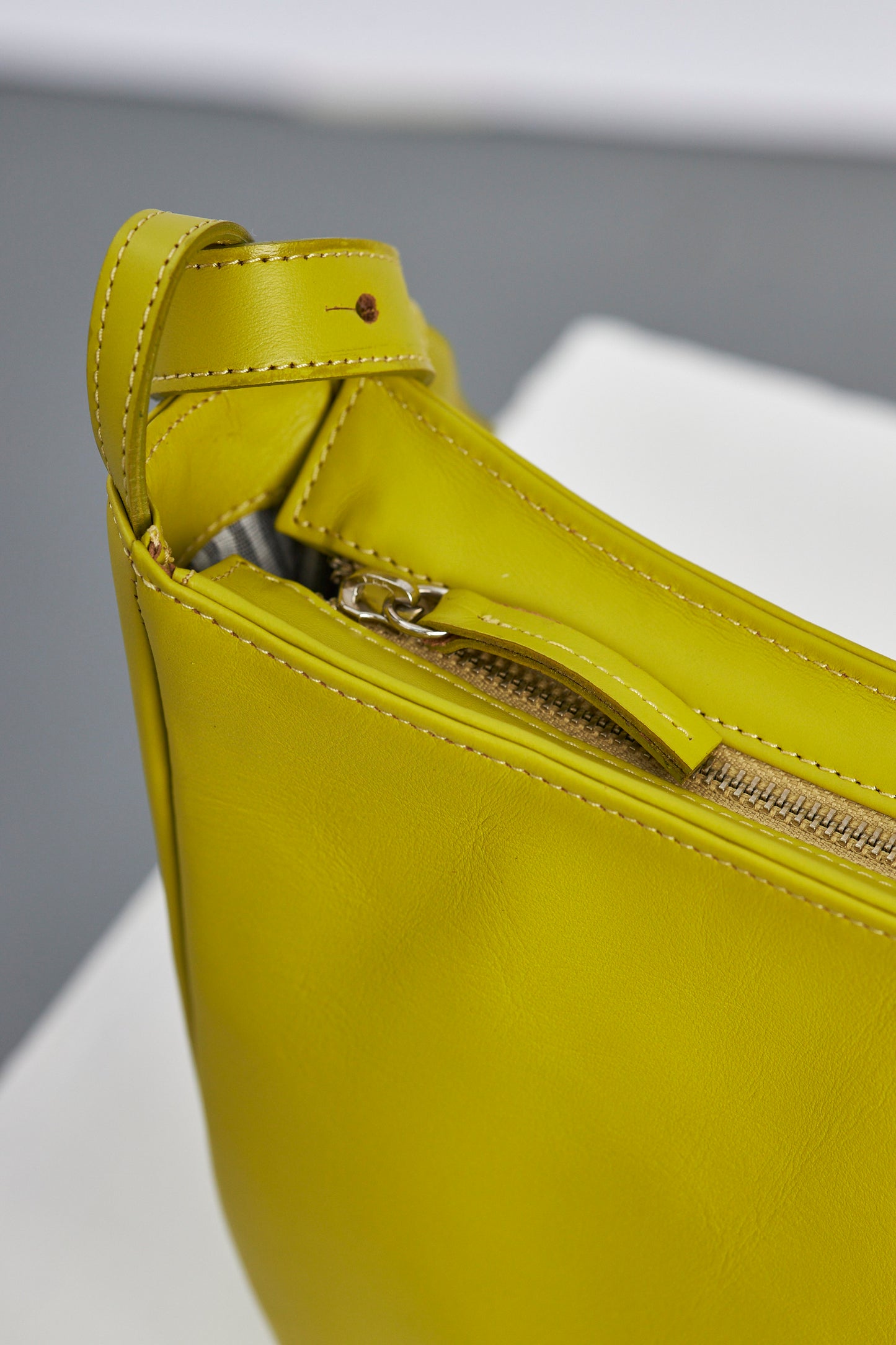 Lime LUNA Shoulder bag