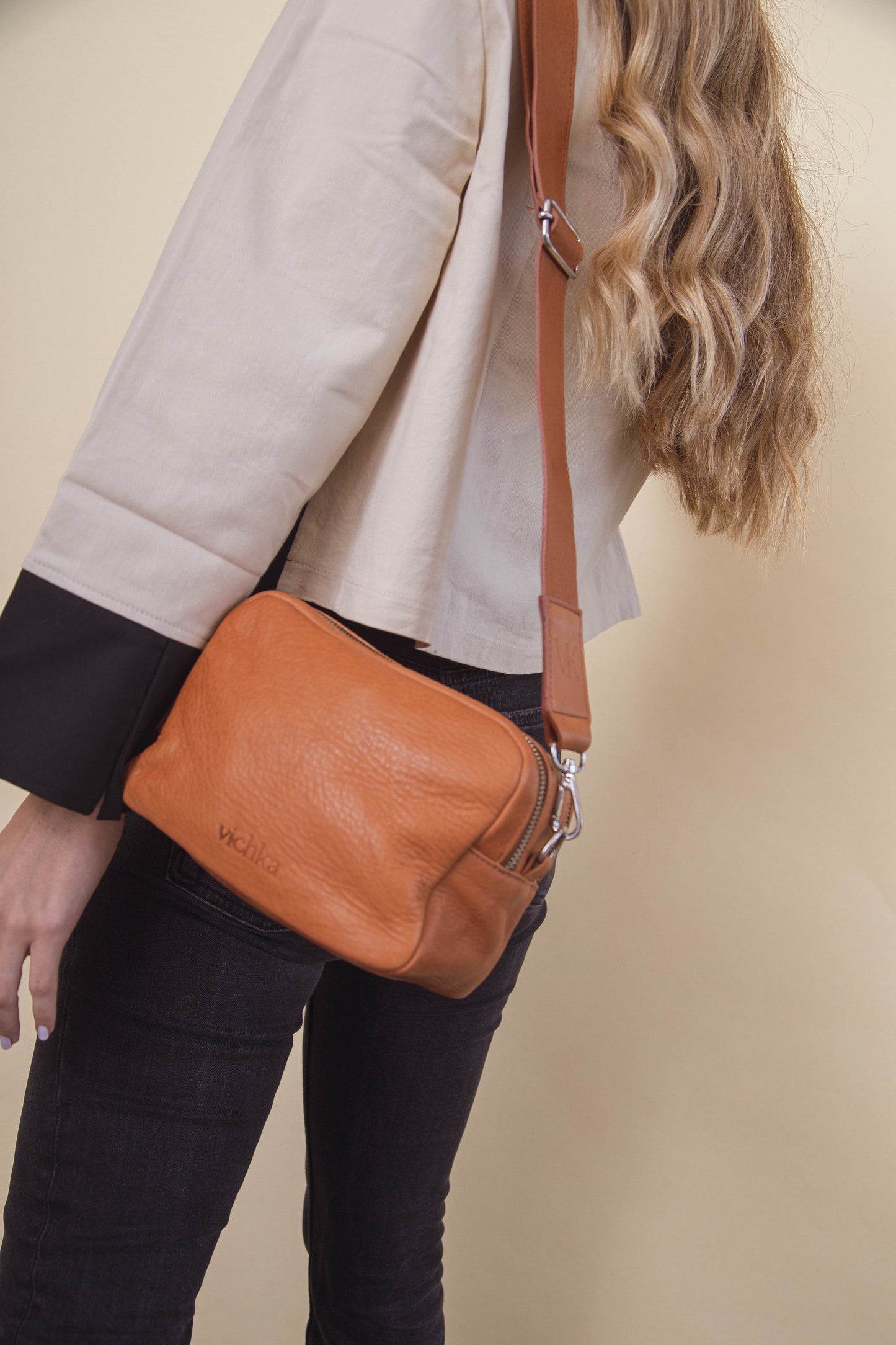 Tan VESKI Crossbody bag