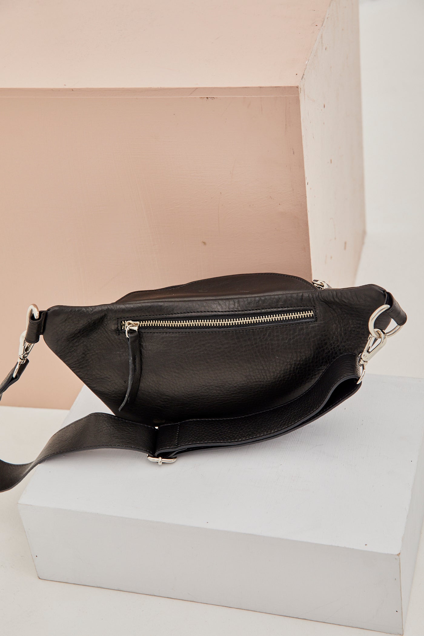 Black TONIO Belt bag